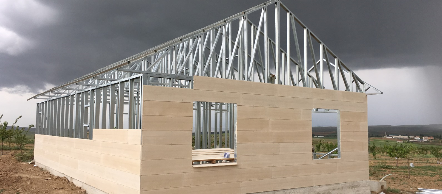 Hafif Çelik Prefabrik Yapılar, Hayvan barınakları, Konteynerler, Depo ve Hangarlar, Kabinler, Prefabrik Konutlar, Ahşap Yapı, Ters Ev, Endüstriyel Sanayi Yapıları, Çelik Konstrüksiyon Yapılar
